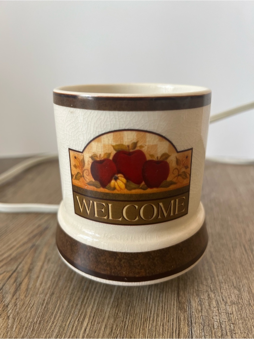 Welcome Ceramic Wax Warmer in Cream and Brown, red electric-works